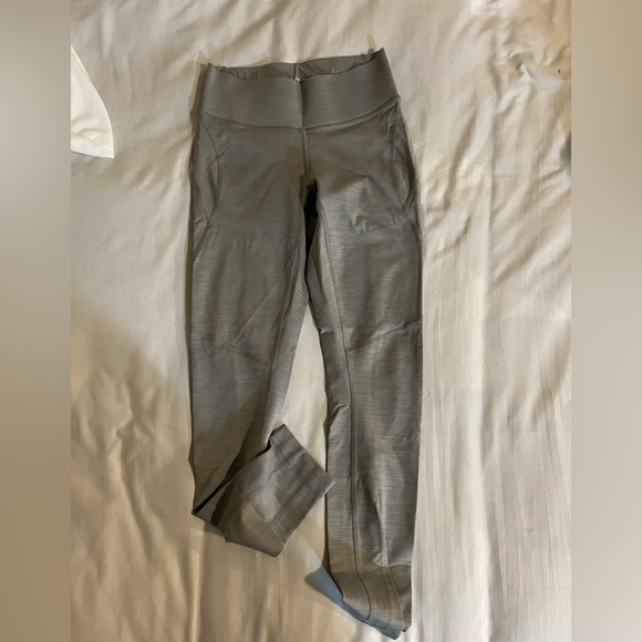 Outdoor Voice Light Grey Leggings - Picture 1 of 5